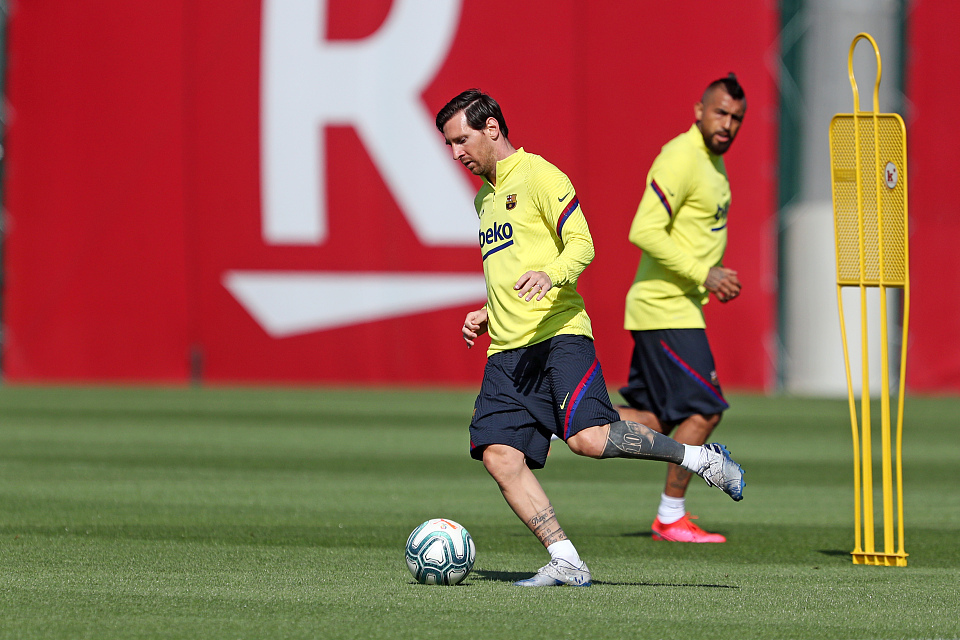 开云-离谱！梅西在勇士比赛中比分优势明显明尼苏达森林狼围绕足总杯篮板制胜，Karsa连续三场比赛得分超过大比分领先的简单介绍-开云